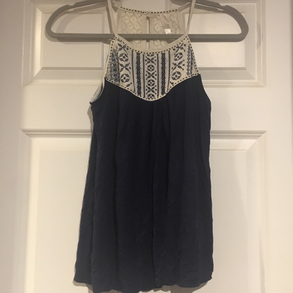 Large swing tank. Navy and cream